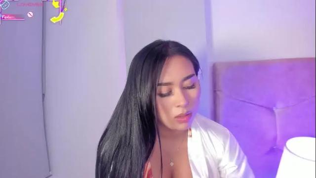 Image 11 of cameliaa_smiith Stream on Chaturbate on 1 month ago