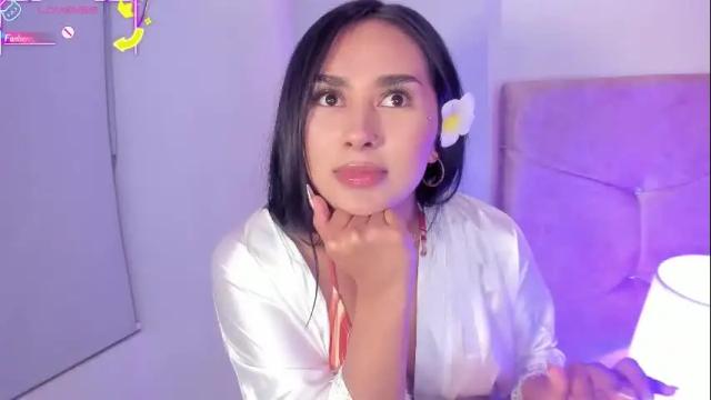 Image 6 of cameliaa_smiith Stream on Chaturbate on 1 month ago