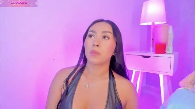 Thumbnail 1, cameliaa_smiith's Stream at Chaturbate, 1 month ago