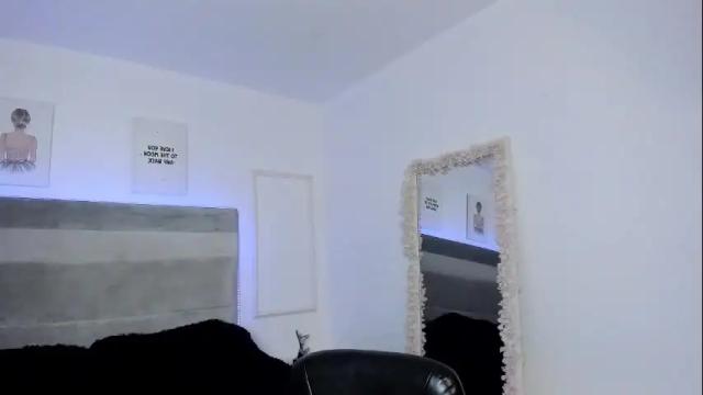 Image 12 of cameron_doe Stream on Chaturbate on 1 month ago