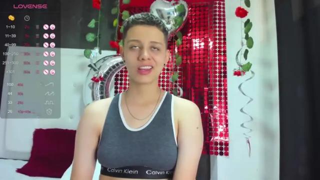 Image 2 of cameron_miller_ Stream on Chaturbate on 14 months ago