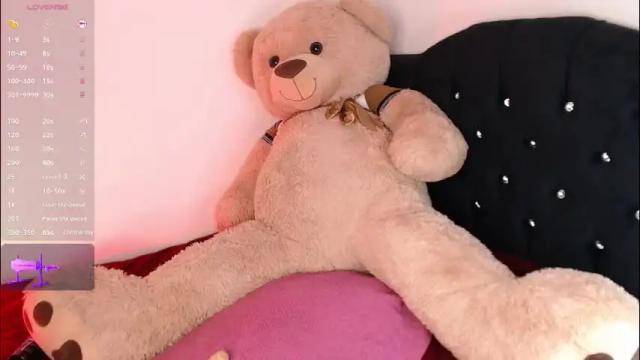 Image 11 of cameron_venus Stream on Chaturbate on 4 months ago