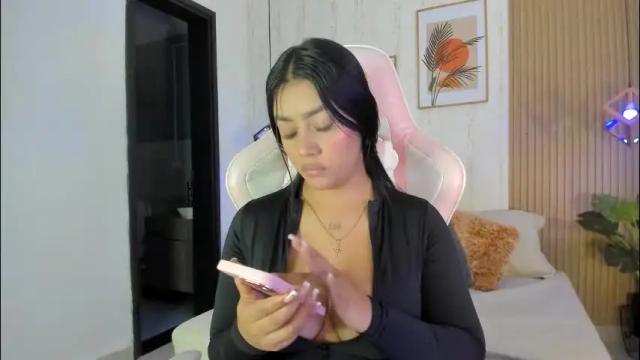 Image 10 of cameroncollinss Stream on Chaturbate on 1 month ago