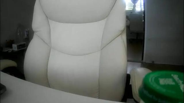 Image 12 of camerongibson Stream on Chaturbate on 9 days ago