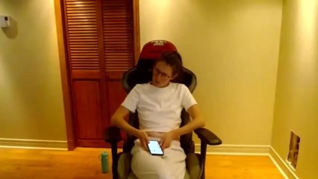Image 11 of camforfunmoment Stream on Chaturbate on 18 months ago