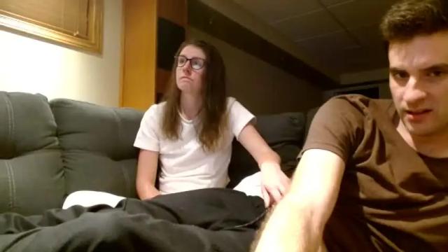 Image 3 of camforfunmoment Stream on Chaturbate on 16 months ago