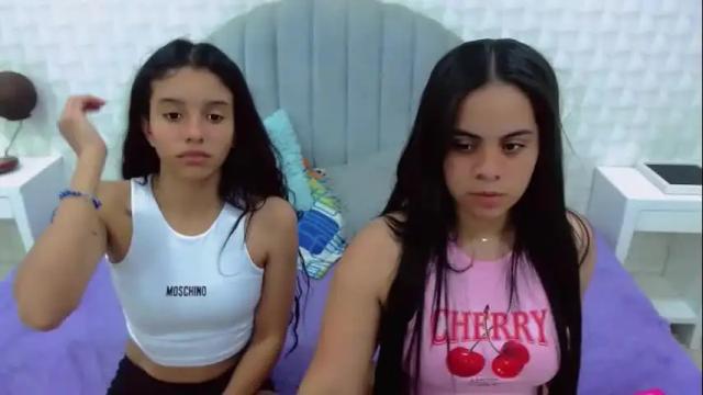 Image 2 of cami_bunnygirlx Stream on Chaturbate on 1 month ago