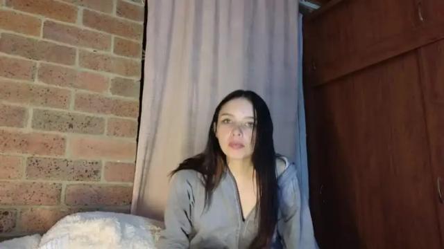 Image 4 of cami_casti777 Stream on Chaturbate on 13 months ago