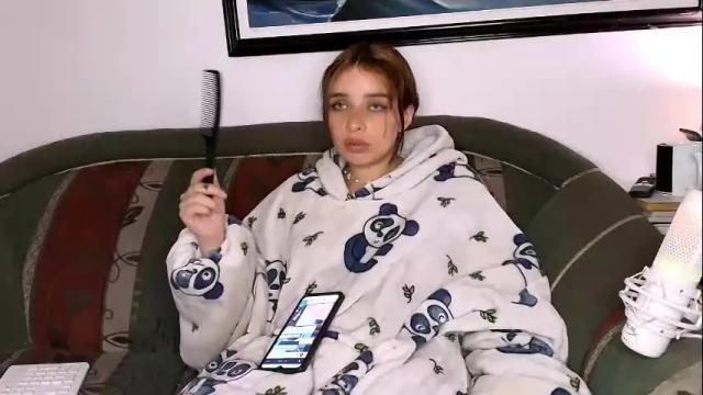 Thumbnail 2, cami_casti777's Stream at Chaturbate, 1 month ago