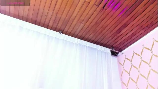 Image 12 of cami_evanns Stream on Chaturbate on 2 months ago