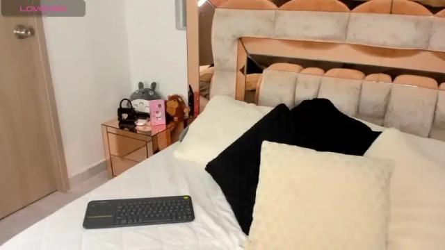 Image 2 of cami_lovers1 Stream on Chaturbate on 13 months ago