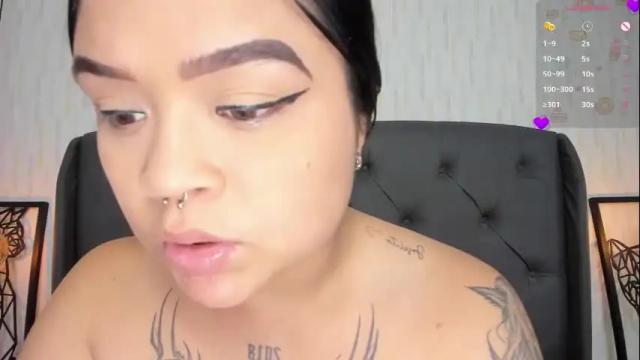 Image 10 of camibukele Stream on Chaturbate on 1 month ago