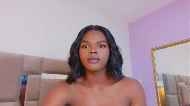 Image 6 of camiestrada Stream on Chaturbate on 1 month ago