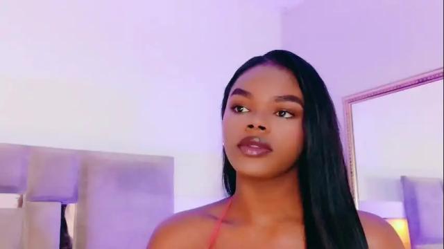 Image 6 of camiestrada Stream on Chaturbate on 2 days ago