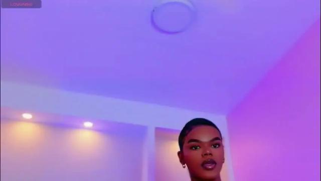Image 6 of camiestrada Stream on Chaturbate on 1 month ago