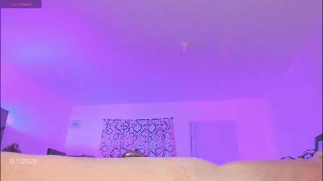 Image 10 of camii_desire Stream on Chaturbate on 1 month ago