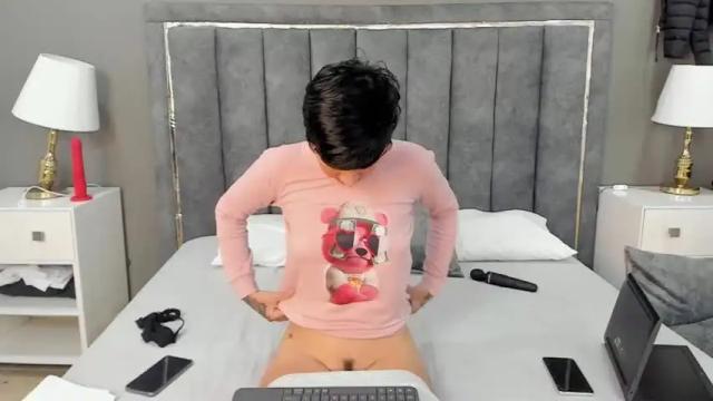 Image 12 of camiila_sweet20 Stream on Chaturbate on 13 months ago