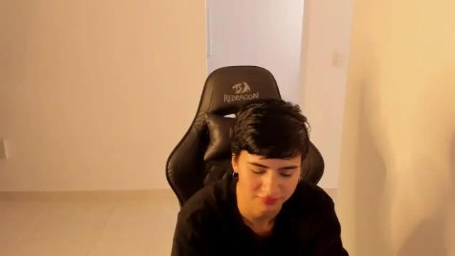 Image 12 of camiila_sweet20 Stream on Chaturbate on 15 months ago