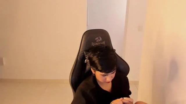 Image 6 of camiila_sweet20 Stream on Chaturbate on 15 months ago