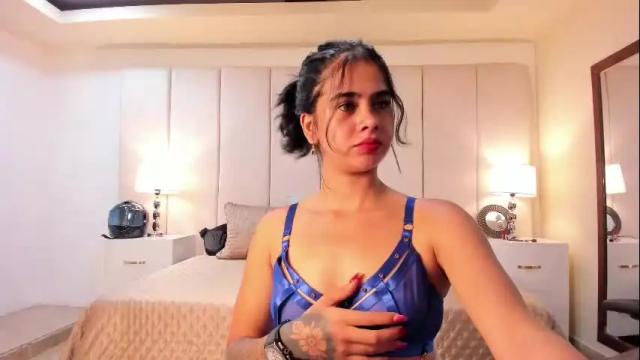 Image 2 of camiila_sweet20 Stream on Chaturbate on 2 months ago