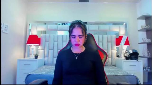 Thumbnail 2, camiila_sweet20's Stream at Chaturbate, 2 months ago