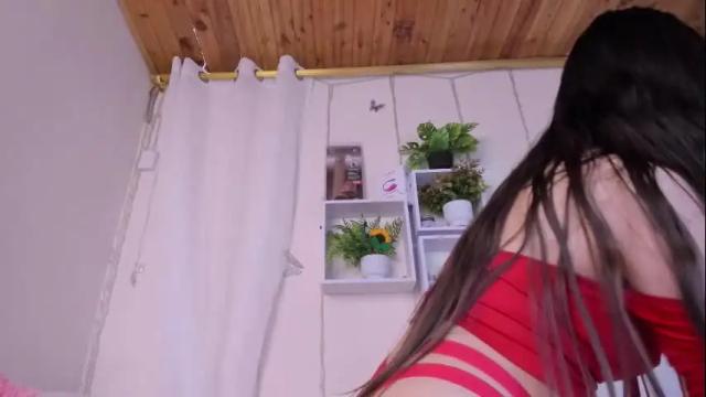 Image 7 of camiilalopee Stream on Chaturbate on 1 month ago
