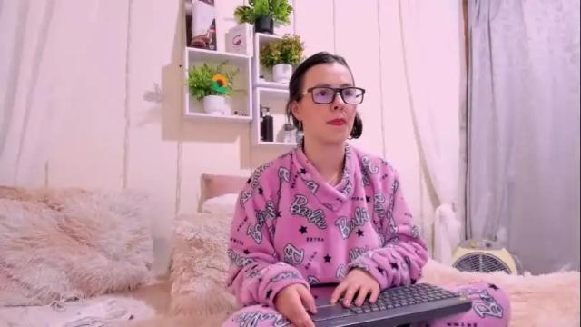 Thumbnail 1, camiilalopee's Stream at Chaturbate, 27 days ago