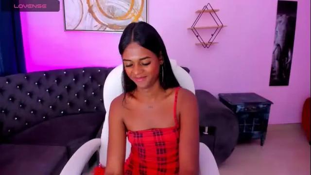 Image 12 of camil_sexx1 Stream on Chaturbate on 20 months ago
