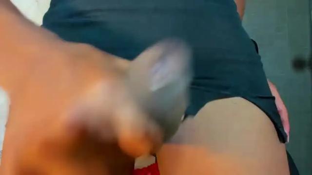 Image 4 of camil_sexx1 Stream on Chaturbate on 18 months ago