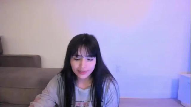 Image 6 of camila2831 Stream on Chaturbate on 5 months ago