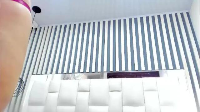 Image 4 of camila__herrera Stream on Chaturbate on 1 month ago