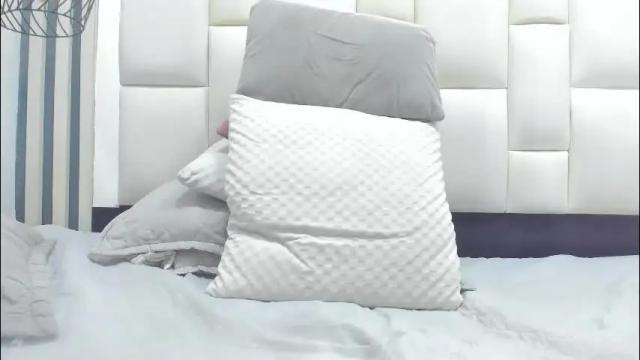 Image 2 of camila__herrera Stream on Chaturbate on 1 month ago