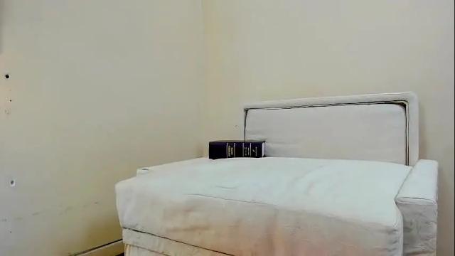 Image 3 of camila_berk Stream on Chaturbate on 4 months ago
