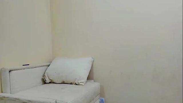 Image 7 of camila_berk Stream on Chaturbate on 4 months ago