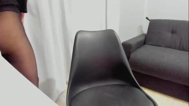 Image 6 of camila_berk Stream on Chaturbate on 1 month ago