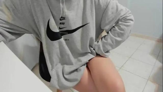 Image 4 of camila_berk Stream on Chaturbate on 1 month ago