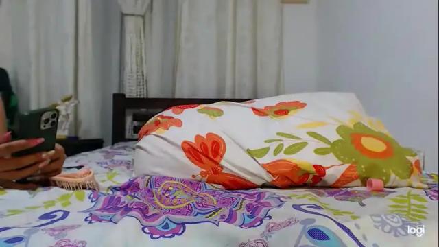 Image 4 of camila_blandexxxx Stream on Chaturbate on 2 months ago