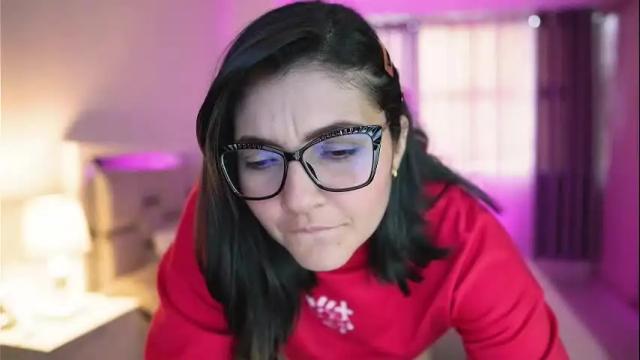 Image 10 of camila_buitrago Stream on Chaturbate on 6 days ago