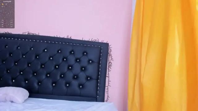 Image 12 of camila_castell Stream on Chaturbate on 20 months ago