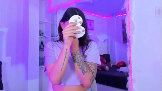 Thumbnail 1, camila_coxx's Stream at Chaturbate, 2 months ago
