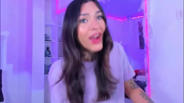 Image 11 of camila_coxx Stream on Chaturbate on 2 months ago