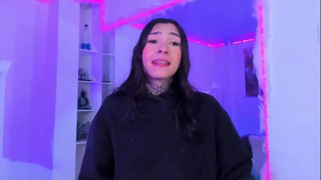 Image 8 of camila_coxx Stream on Chaturbate on 2 months ago