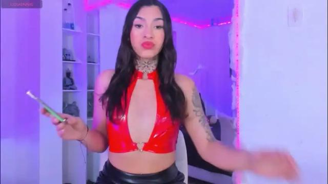 Image 3 of camila_coxx Stream on Chaturbate on 2 months ago
