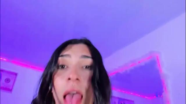 Image 2 of camila_coxx Stream on Chaturbate on 1 day ago