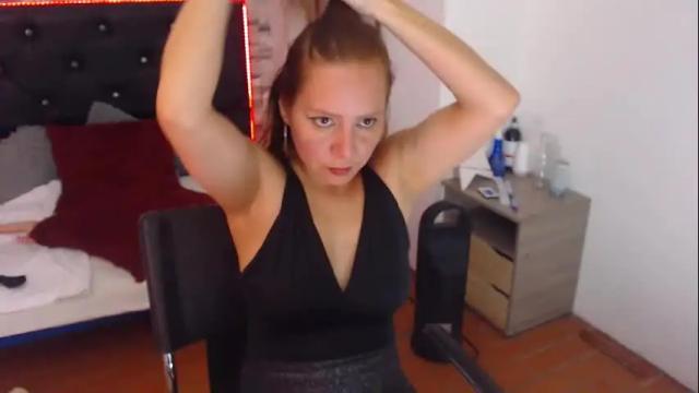 Image 3 of camila_delarosa Stream on Chaturbate on 1 month ago