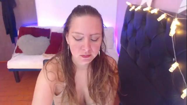 Image 4 of camila_delarosa Stream on Chaturbate on 25 days ago