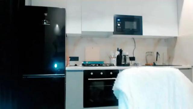 Image 12 of camila_ieetacla Stream on Chaturbate on 23 months ago