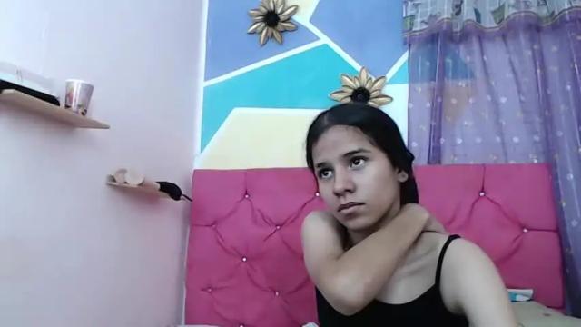 Image 3 of camila_jaimes Stream on Chaturbate on 14 months ago
