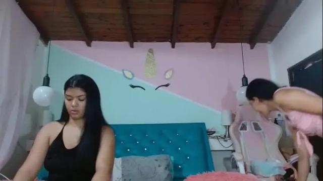 Image 2 of camila_meza Stream on Chaturbate on 13 months ago