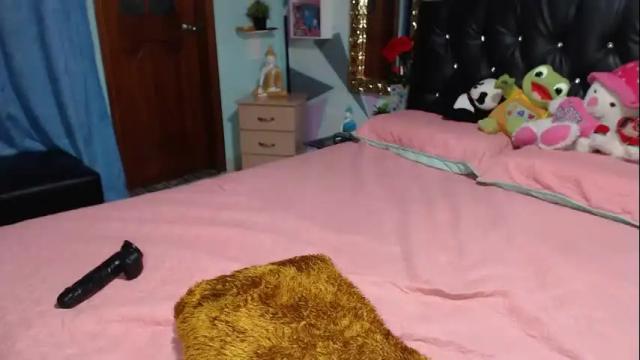Image 7 of camila_rosess Stream on Chaturbate on 1 month ago